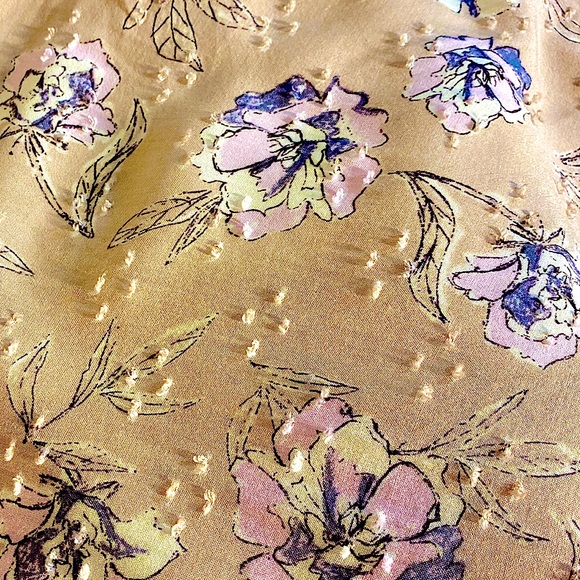 Last chance! Everly Miss My Love Tie Sleeve Top - Picture 3 of 5